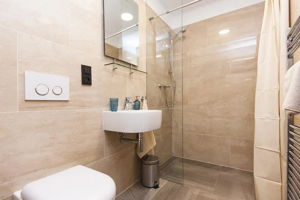 Manesova Astra Apartment Prag